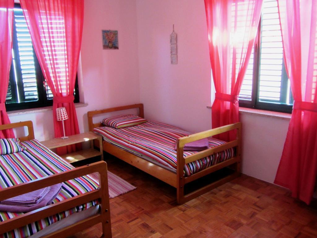 Holiday House Sara Опатия Номер фото
