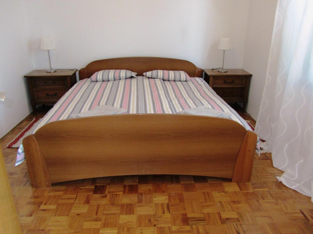 Holiday House Sara Опатия Номер фото