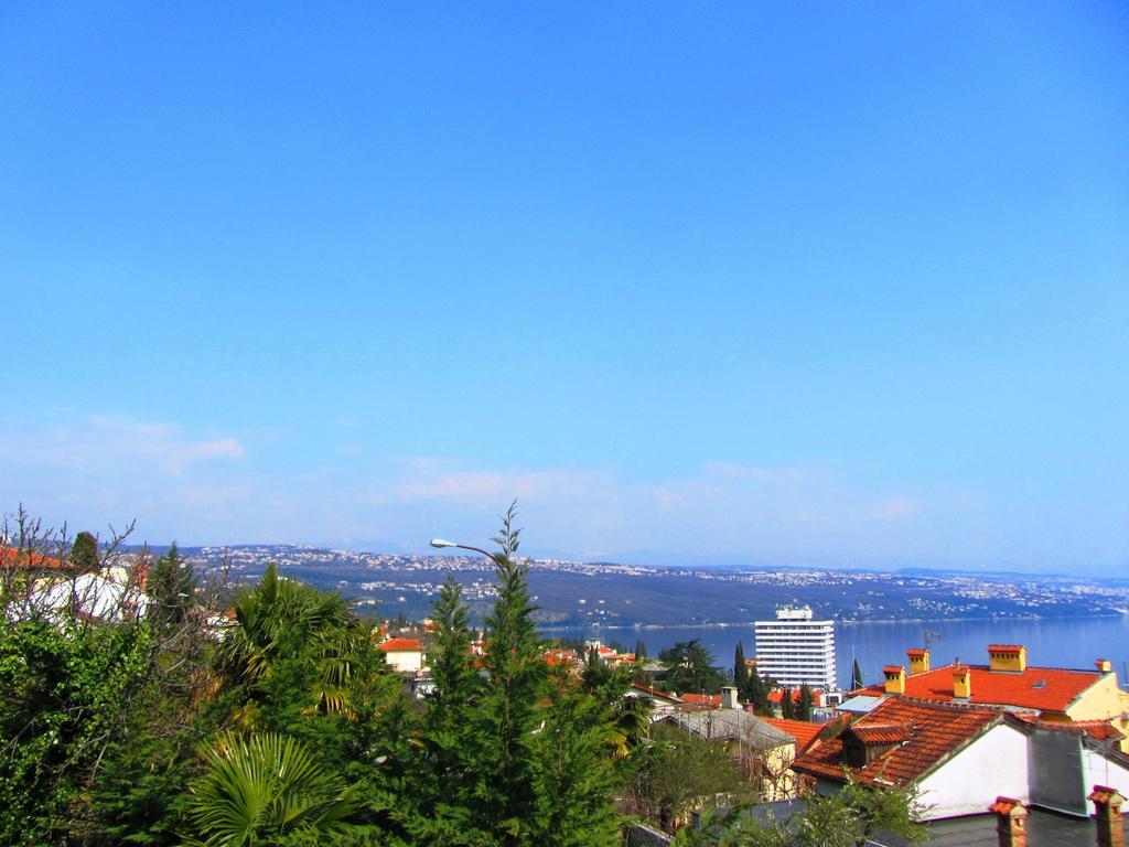 Holiday House Sara Опатия Номер фото