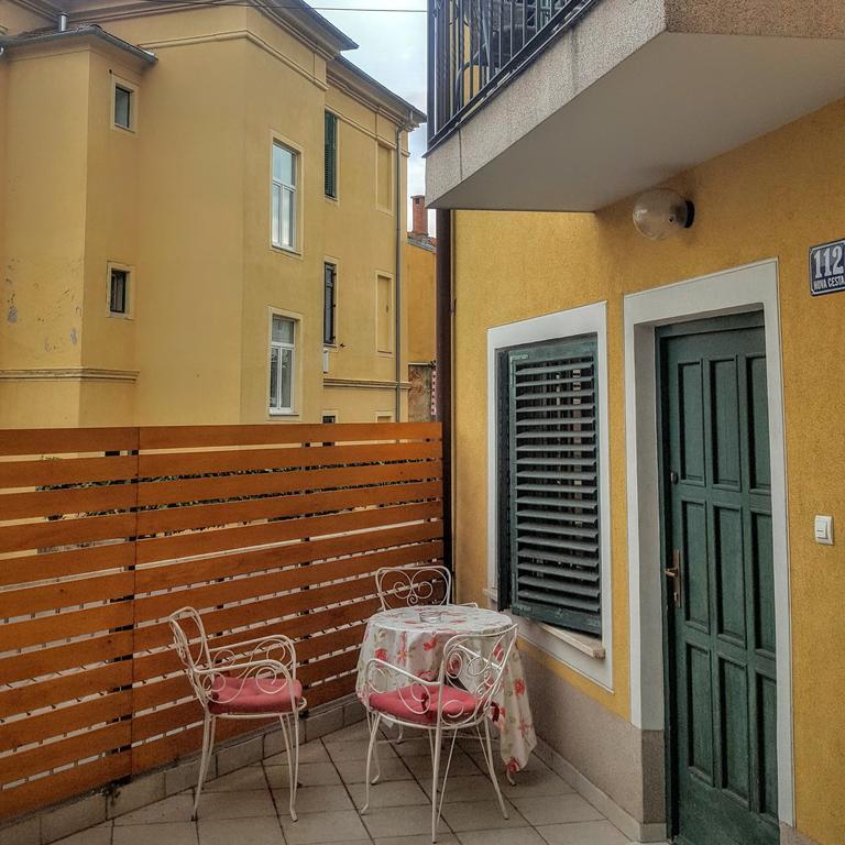 Holiday House Sara Опатия Экстерьер фото