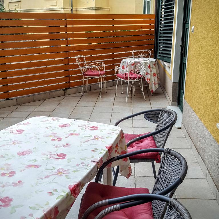 Holiday House Sara Опатия Экстерьер фото